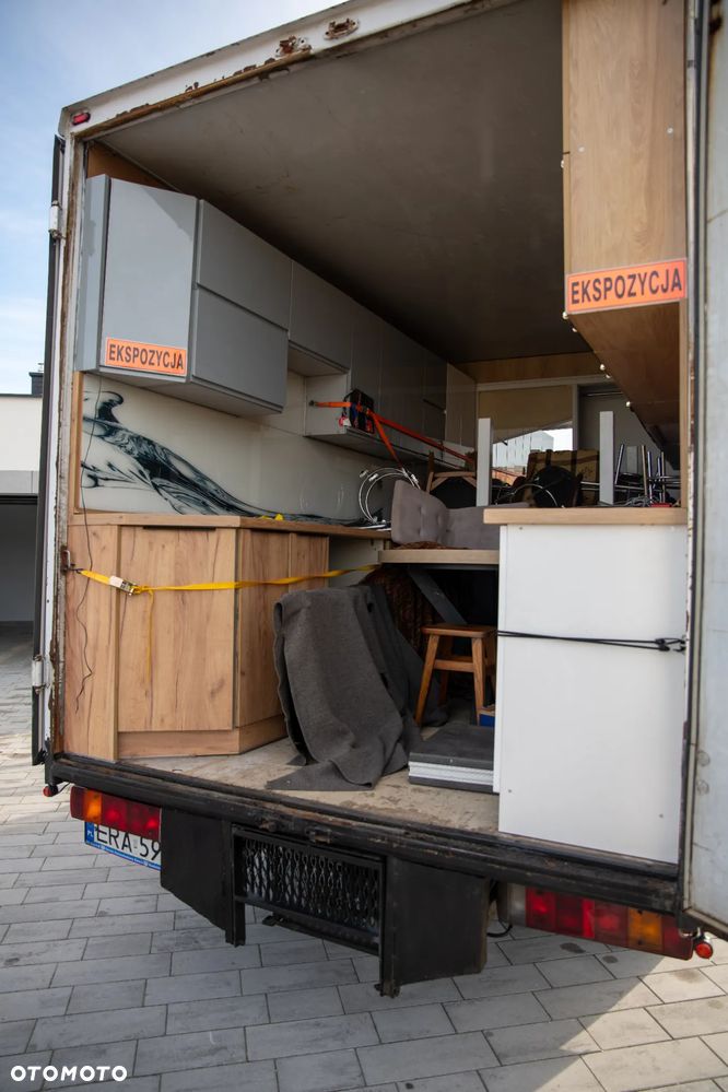 Mercedes-Benz Sprinter - 9