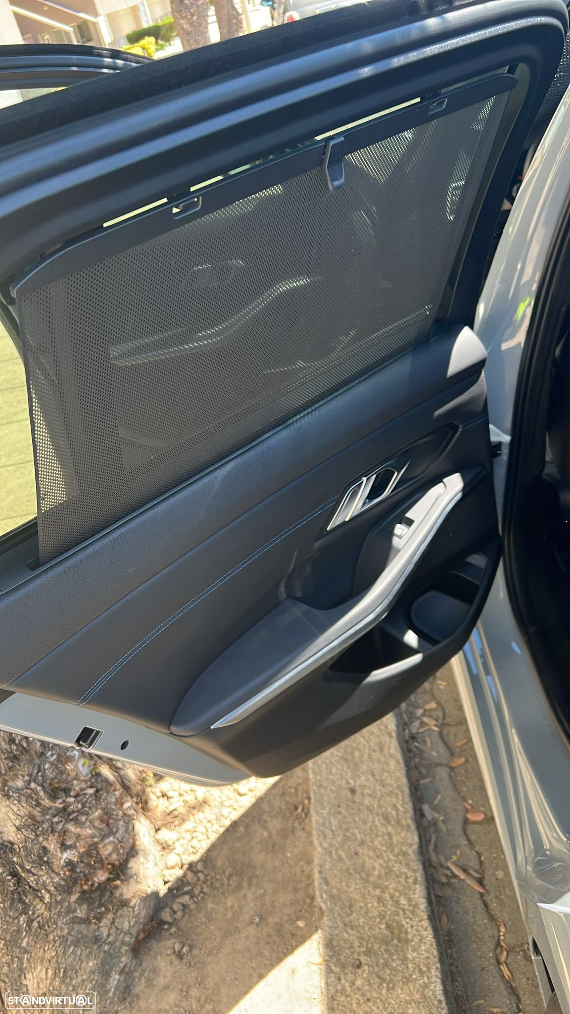 BMW 330 e Touring Pack Desportivo M Auto - 4
