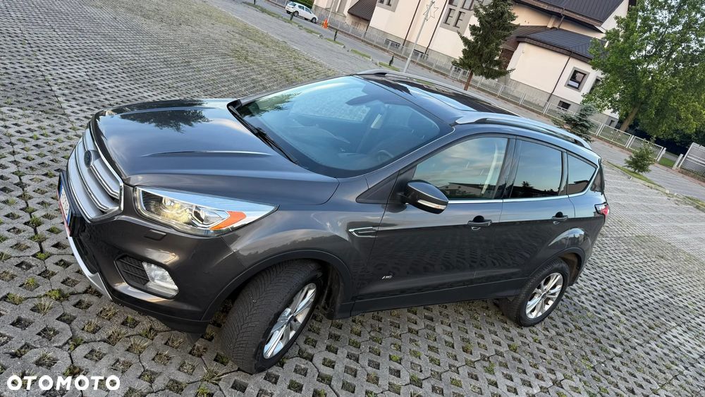 Ford Kuga 2.0 TDCi AWD Titanium - 1