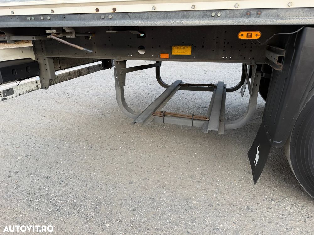 Schmitz Cargobull SKO 24 Duba Box Carosata Izoterma - 22