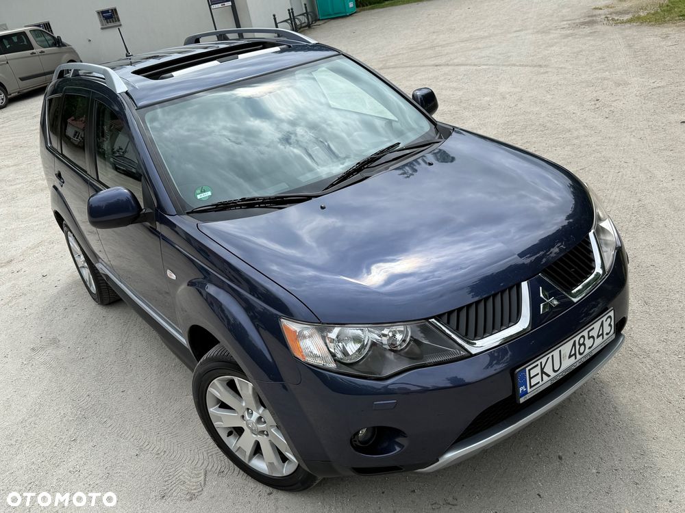 Mitsubishi Outlander 2.4 4WD CVT Intense - 20