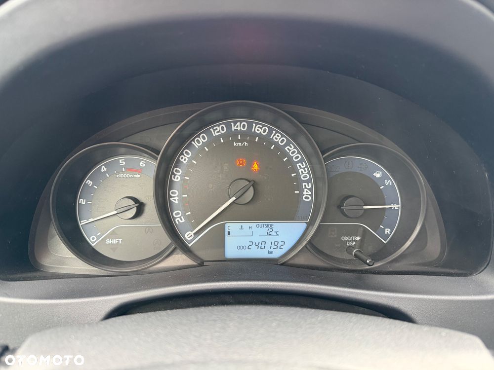 Toyota Auris 1.4 D-4D Active - 13