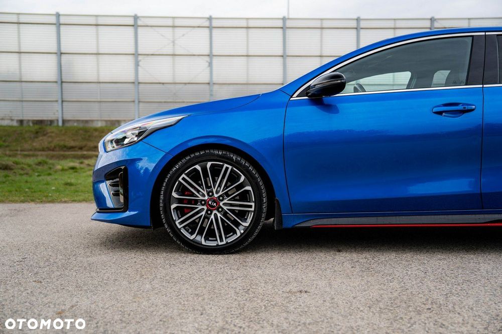 Kia ProCeed 1.6 T-GDI GT DCT - 12