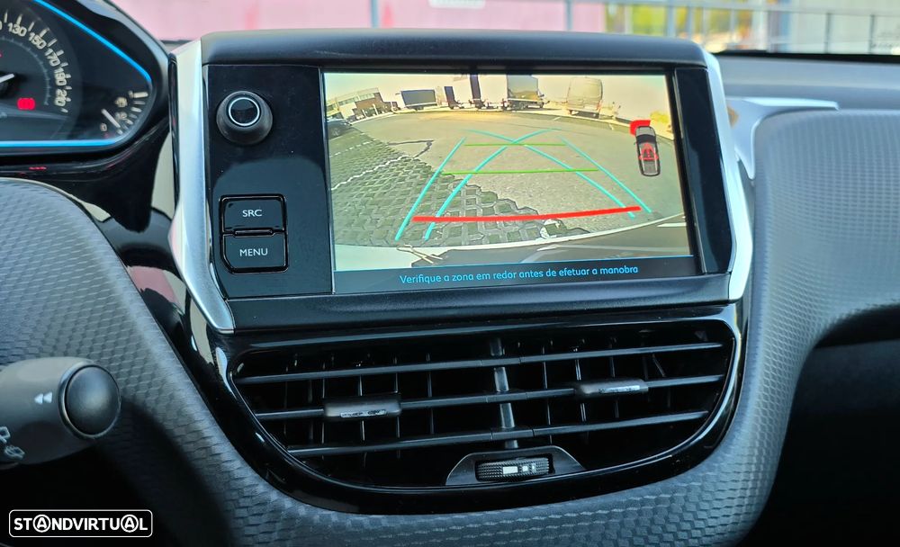 Peugeot 2008 PureTech 110 Stop&Start EAT6 Crossway - 17
