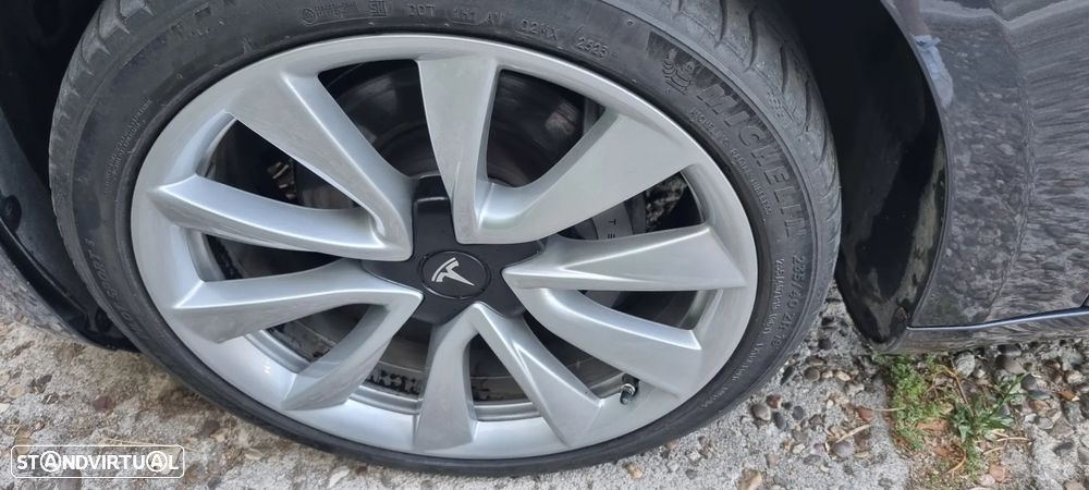Tesla Model 3 Standard Range Plus RWD - 11