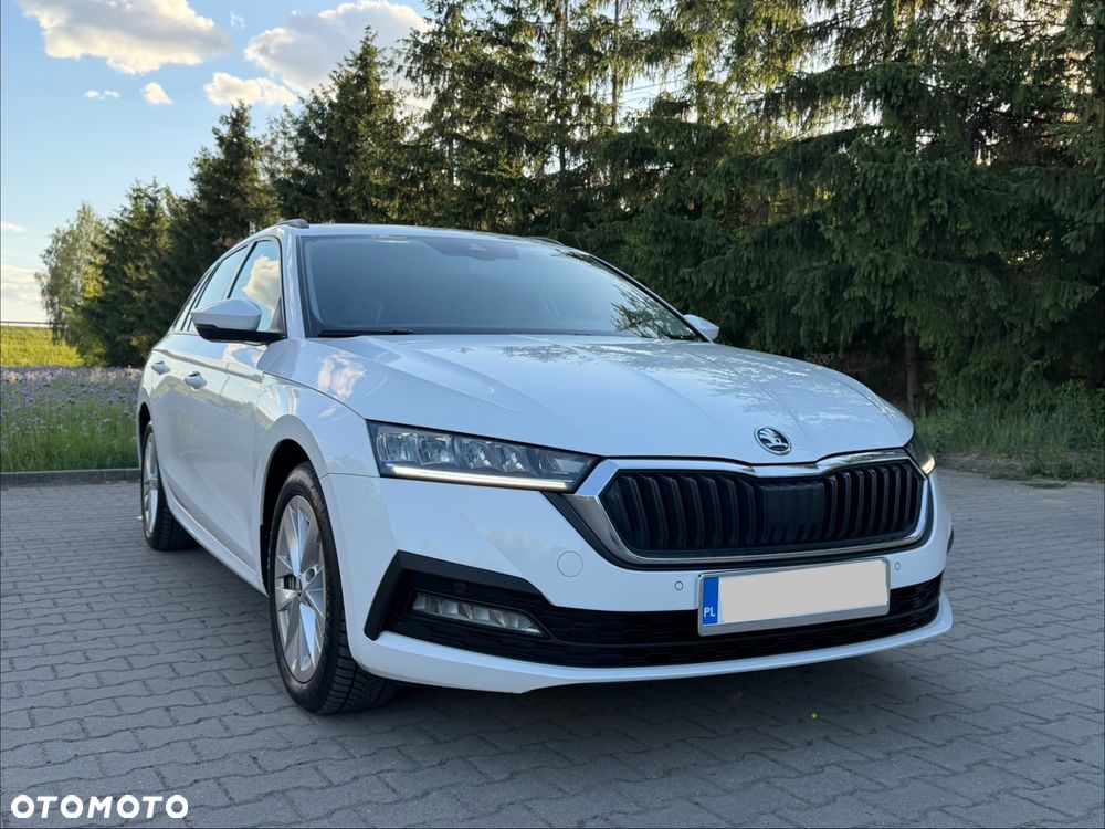 Skoda Octavia 1.5 TSI e-Tec Ambition DSG - 2