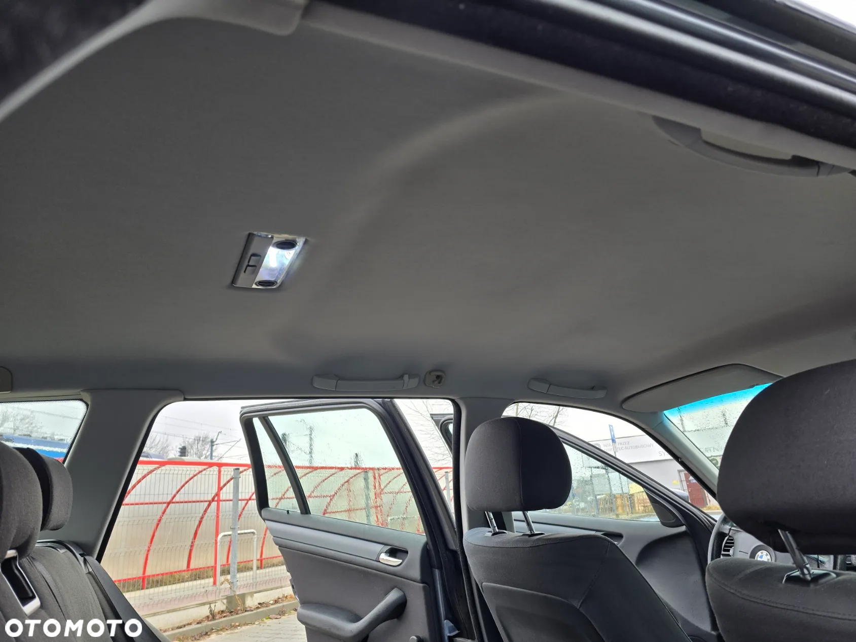 BMW Seria 3 316i - 14