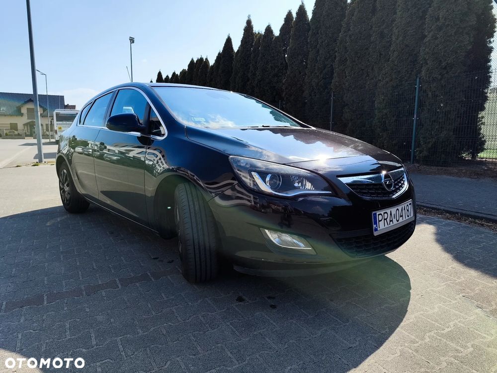 Opel Astra - 2