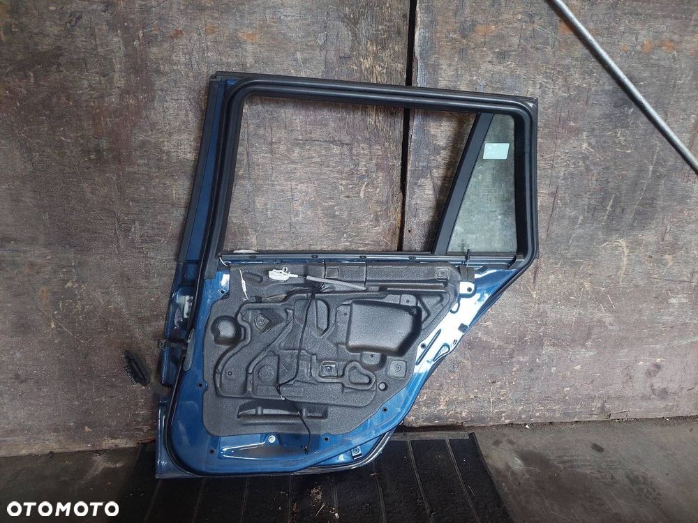 DRZWI KOMPLETNE PRAWY TYŁ BMW E46 LIFT A07/5 KOMBI - 9