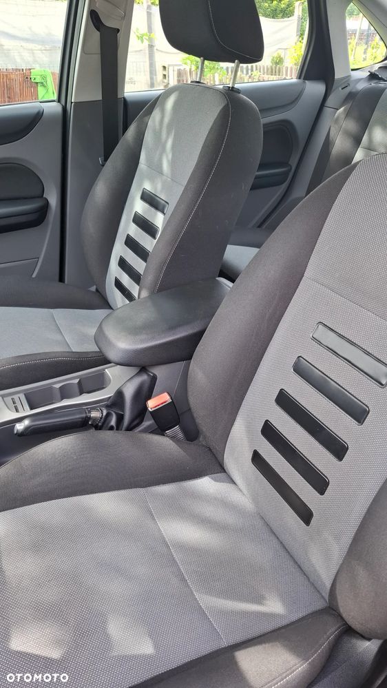 Ford Focus 1.6 Gold X - 14