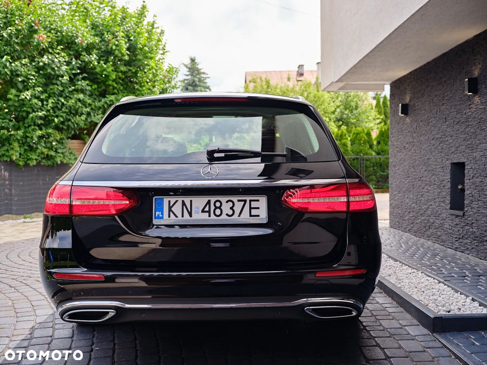 Mercedes-Benz Klasa E 220 d 9G-TRONIC - 6