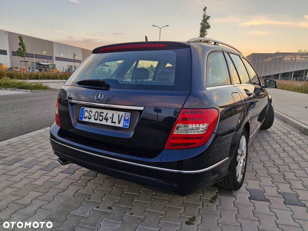 Mercedes-Benz Klasa C - 24