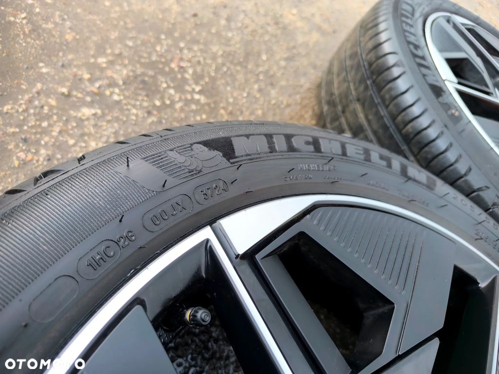5x108 Felgi Aluminiowe Alufelgi Oryginalne 19 Koła Letnie Lato J.NOWE DEMO PEUGEOT 3008 II 2 5008 II 2 408 III 3 408X GT LINE GTLINE CITROEN C5 AIRCROSS DS7 CROSSBACK DS4 II 2 OPEL GRANDLAND X Legnica ALU-RAD 205/55 MICHELIN 24r. Kropki - 12