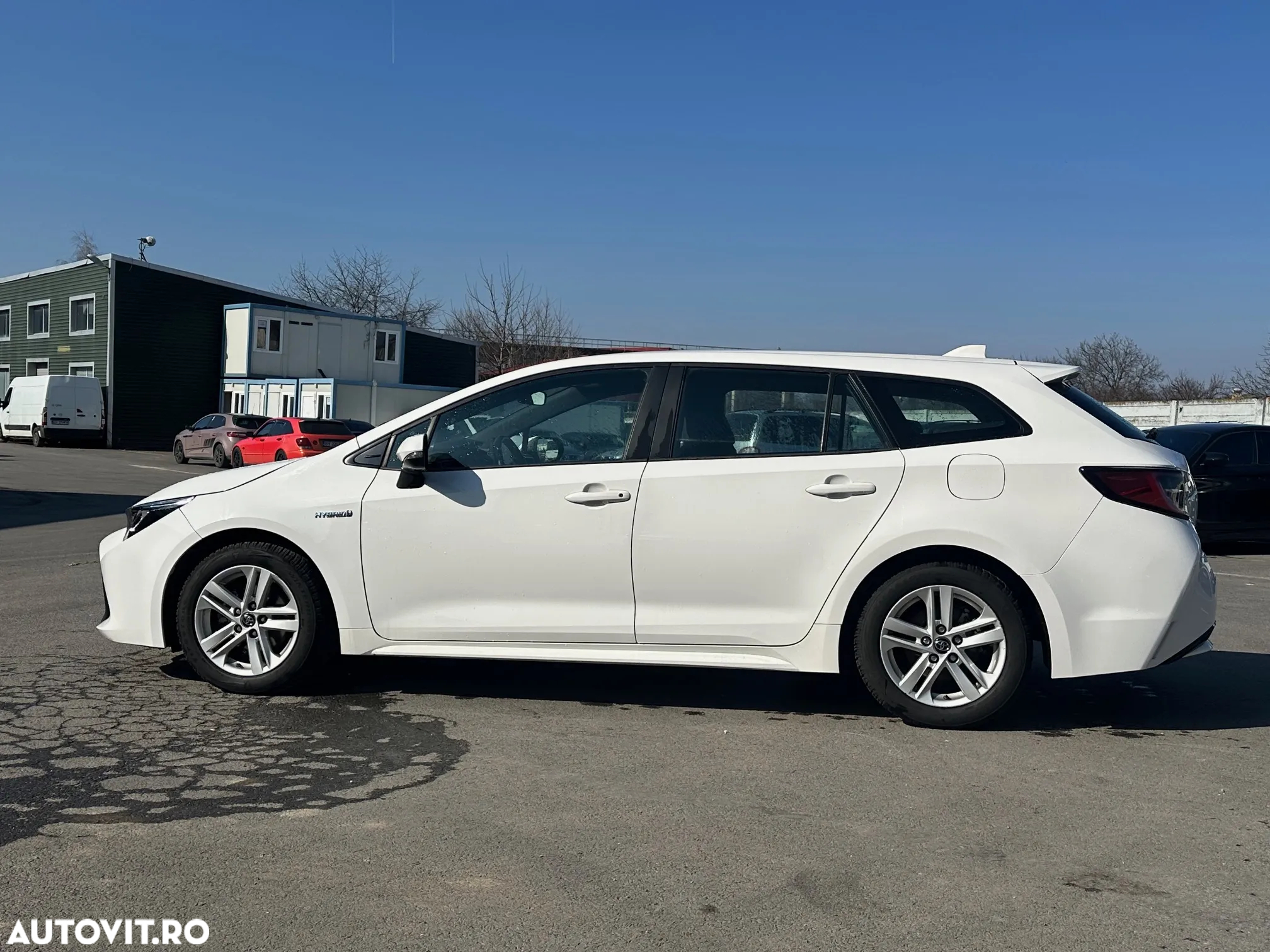 Toyota Corolla 1.8 Hybrid Business Edition - 39