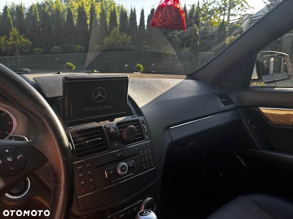 Mercedes-Benz Klasa C 320 CDI Avantgarde 4-Matic - 2