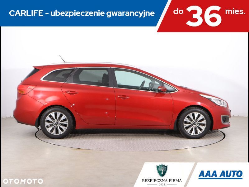 Kia Ceed - 7