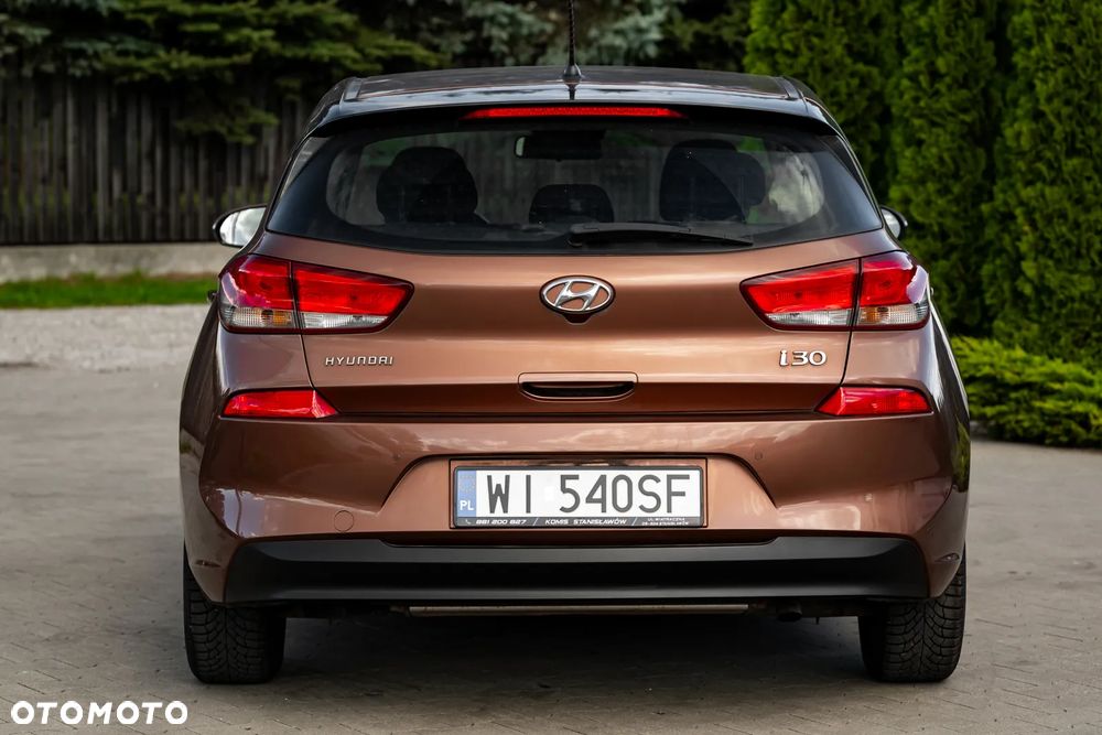 Hyundai i30 1.0 T-GDI Family+ - 5