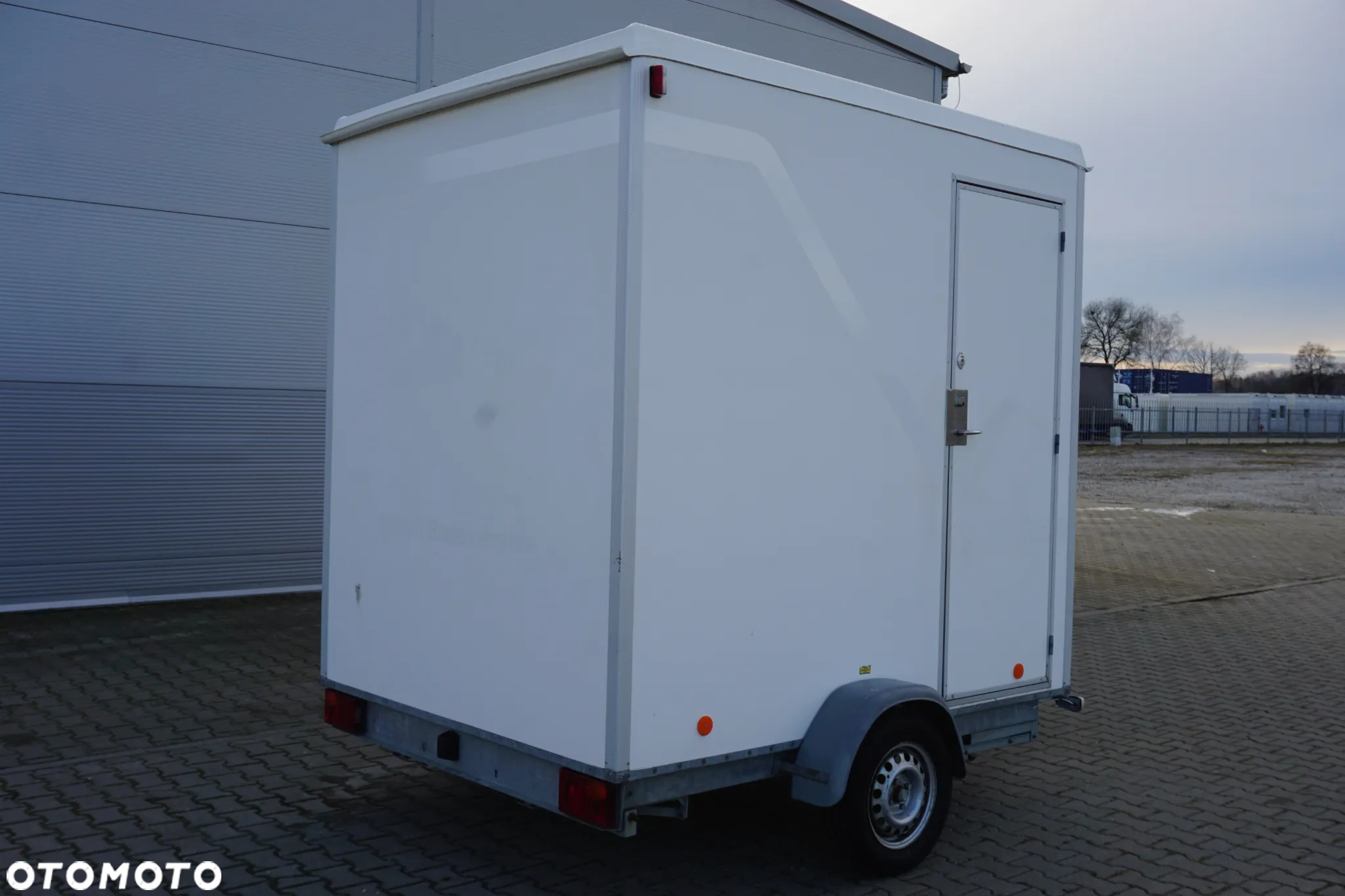 Inny Scanvogn Przyczepa socjalna Łazienka (Toaleta + prysznic) 240x230 750kg - 3