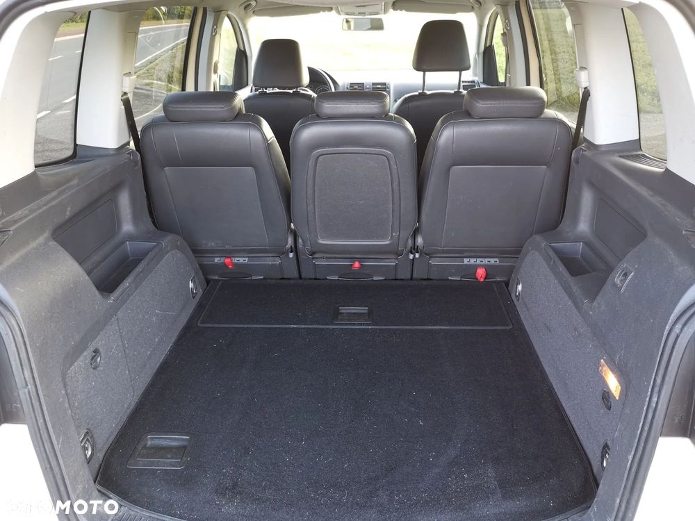 Volkswagen Touran 1.6 TDI DPF DSG Trendline - 37
