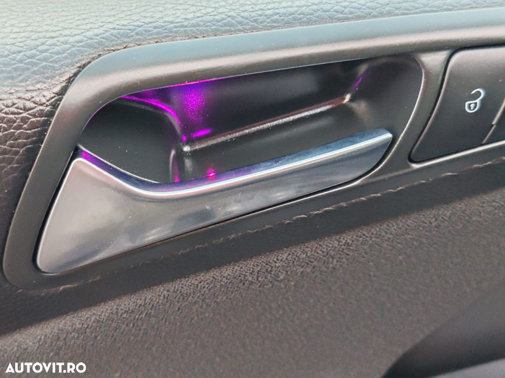 Volkswagen Passat - 18