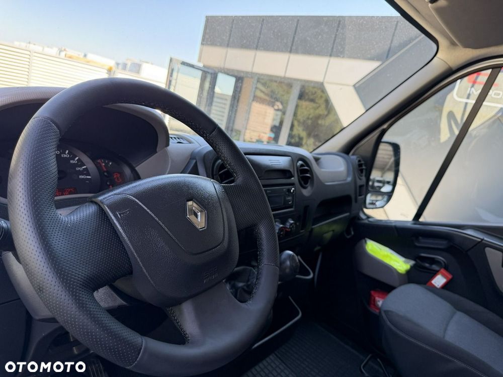 Renault Master - 10
