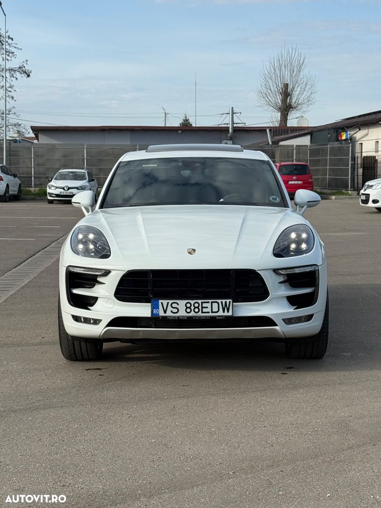 Porsche Macan - 13