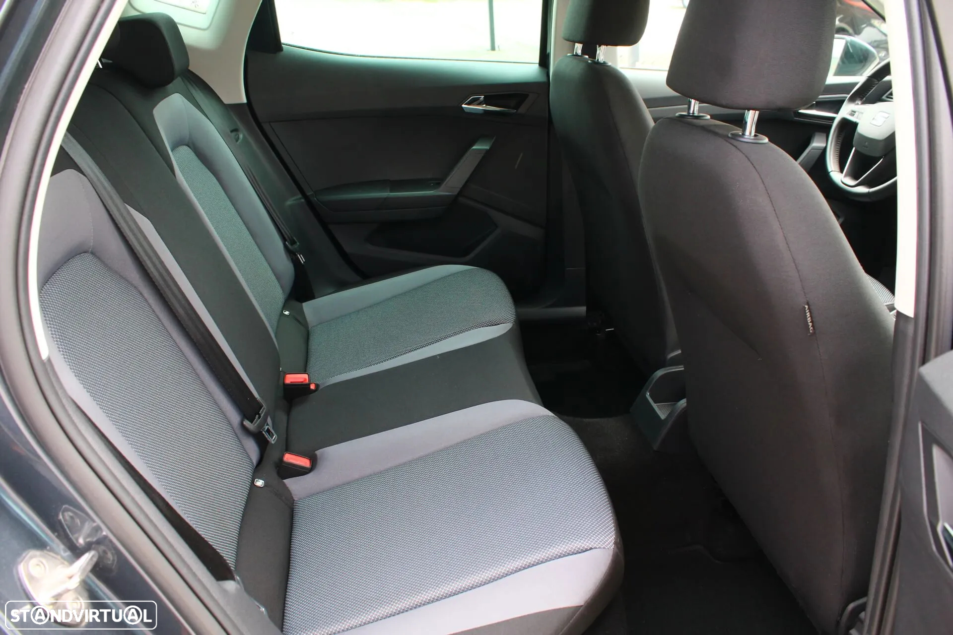 SEAT Arona 1.0 TSI Style - 11