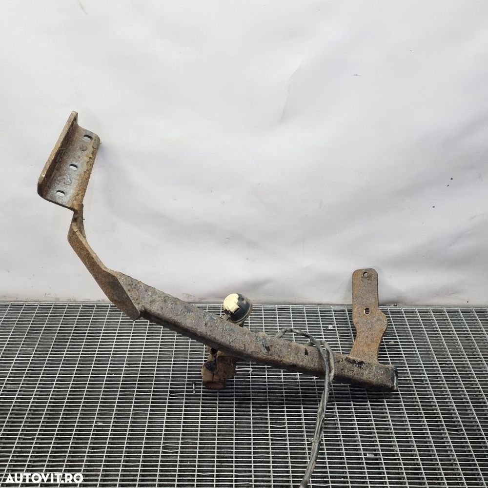 Carlig remorcare Mitsubishi Outlander 2009 - 2012 SUV 4 Usi (1429) - 1