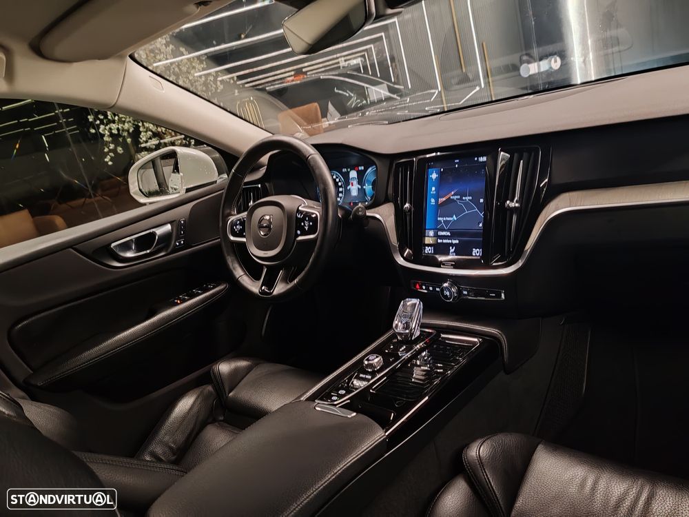 Volvo V60 2.0 T8 AWD TE Inscription - 10