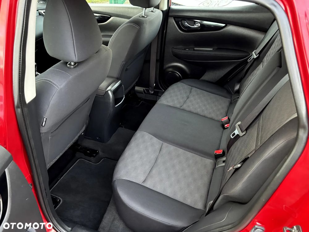 Nissan Qashqai 1.2 DIG-T N-Connecta - 14