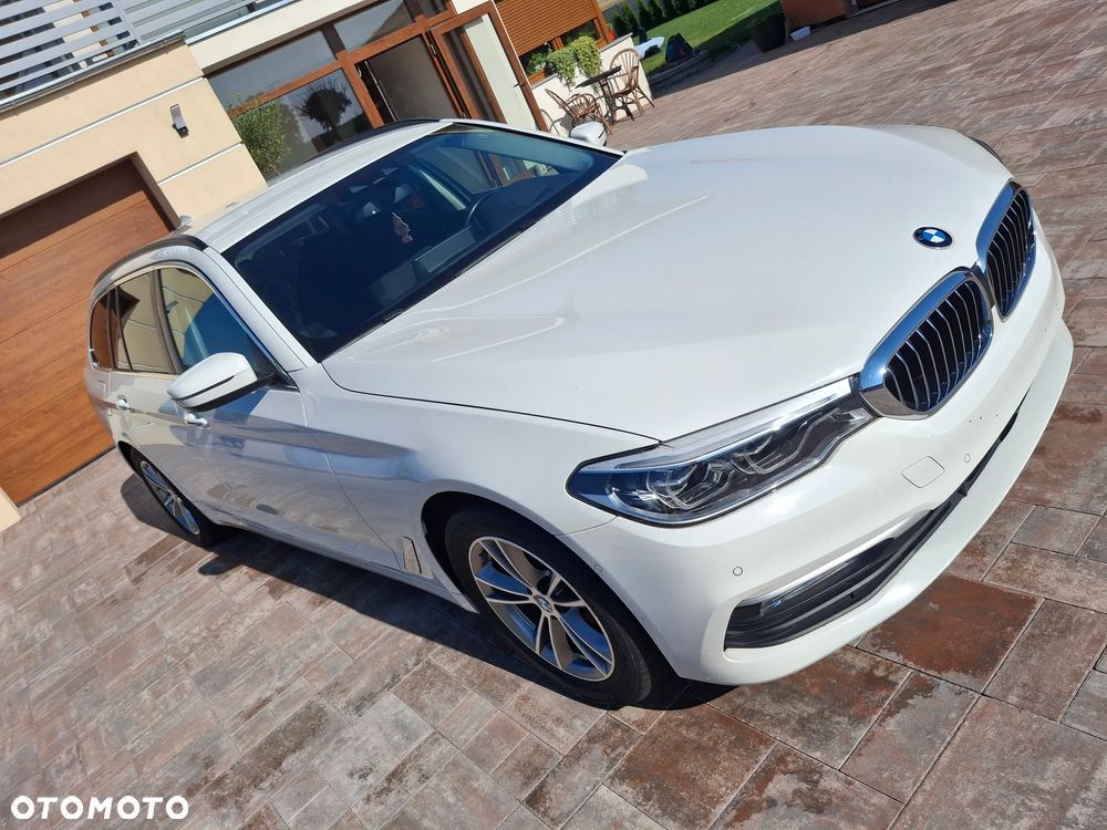 BMW Seria 5 520d Luxury Line - 1