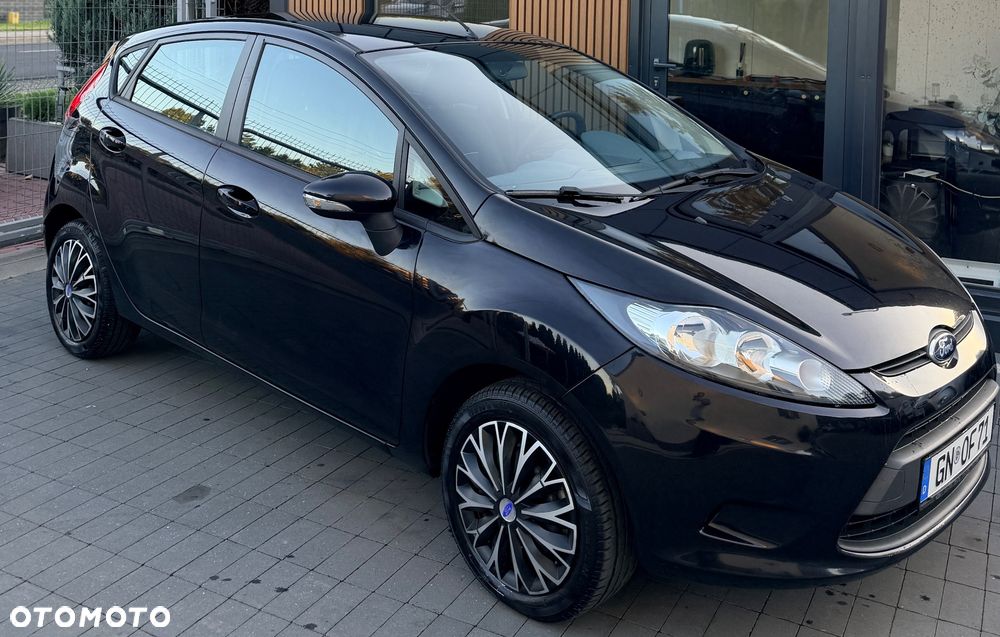Ford Fiesta 1.25 Titanium EU5 - 1