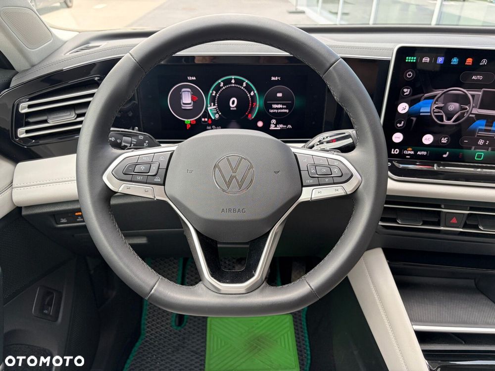 Volkswagen Tiguan - 14