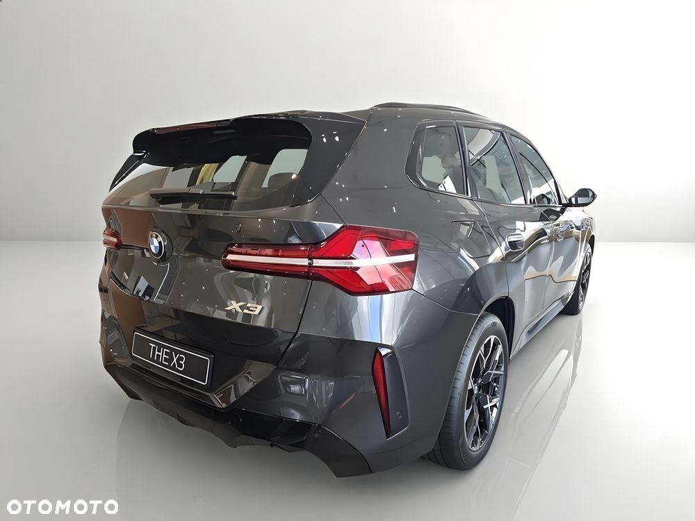 BMW X3 xDrive20 mHEV - 3