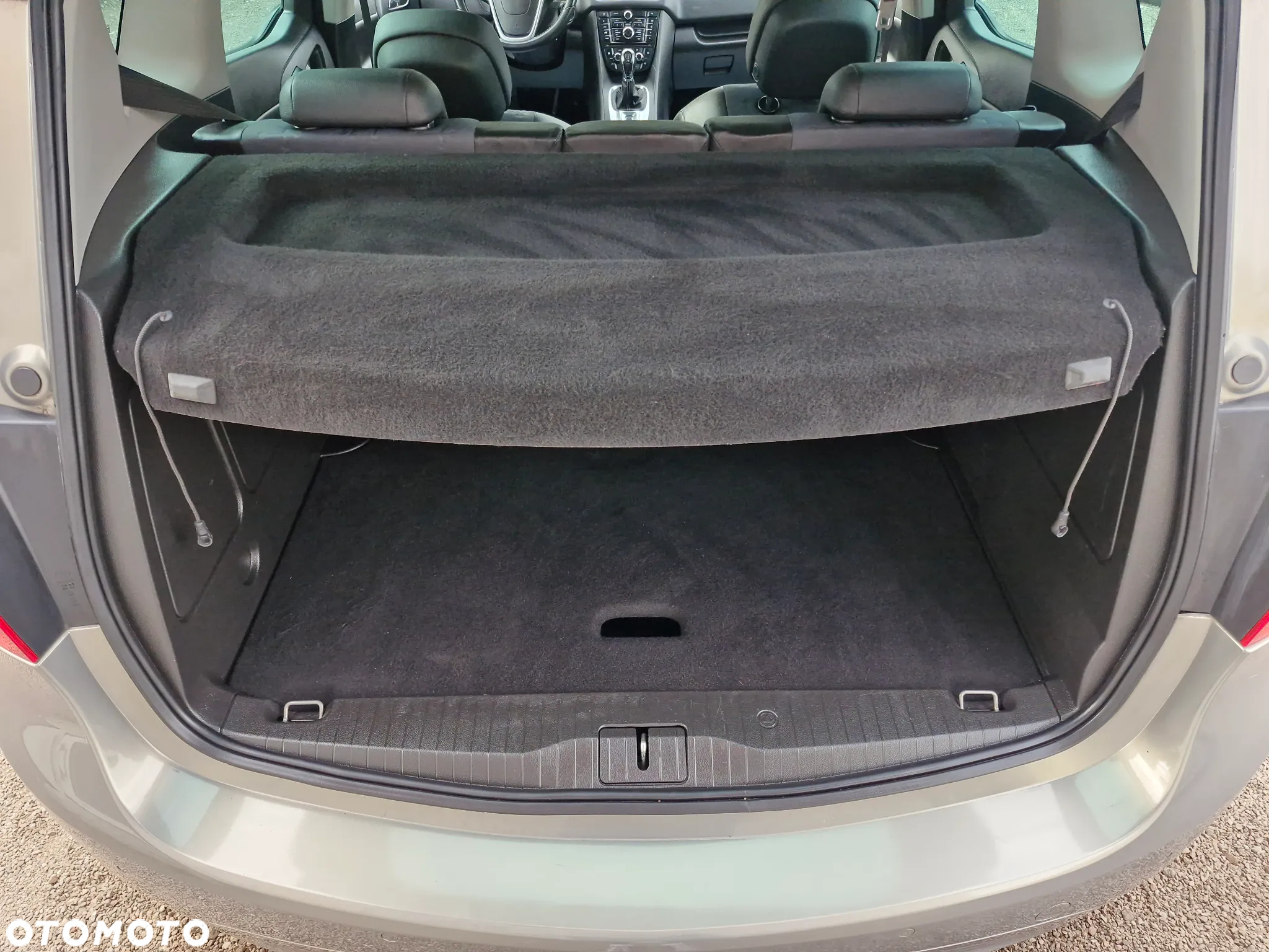 Opel Meriva 1.4 Cosmo - 23