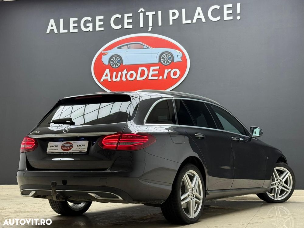 Mercedes-Benz C - 4