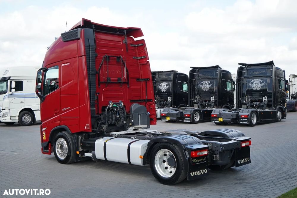 Volvo FH 500 / XXL / I-SAVE / LOWDECK / MEGA / I-PARK COOL / TV / JANTE DIN ALIAJ / CONTRACT DE REPARAȚIE POST-SERVICE - 8