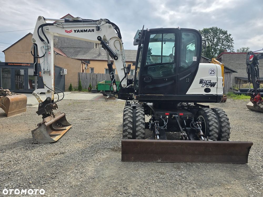 Yanmar B95W - 21