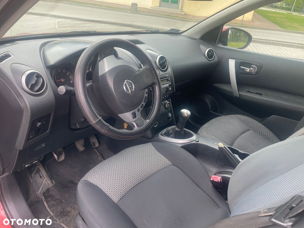 Nissan Qashqai - 11