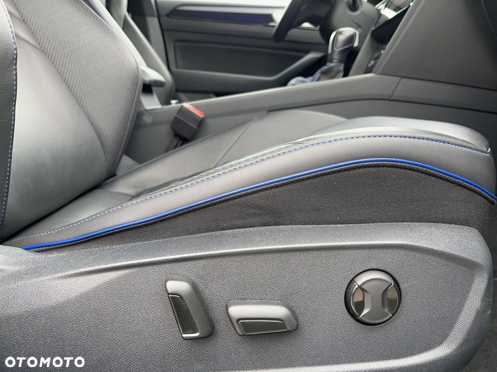 Volkswagen Arteon - 24