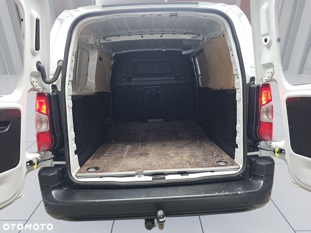 Opel Combo 1.5 DT Enjoy 102KM - 16