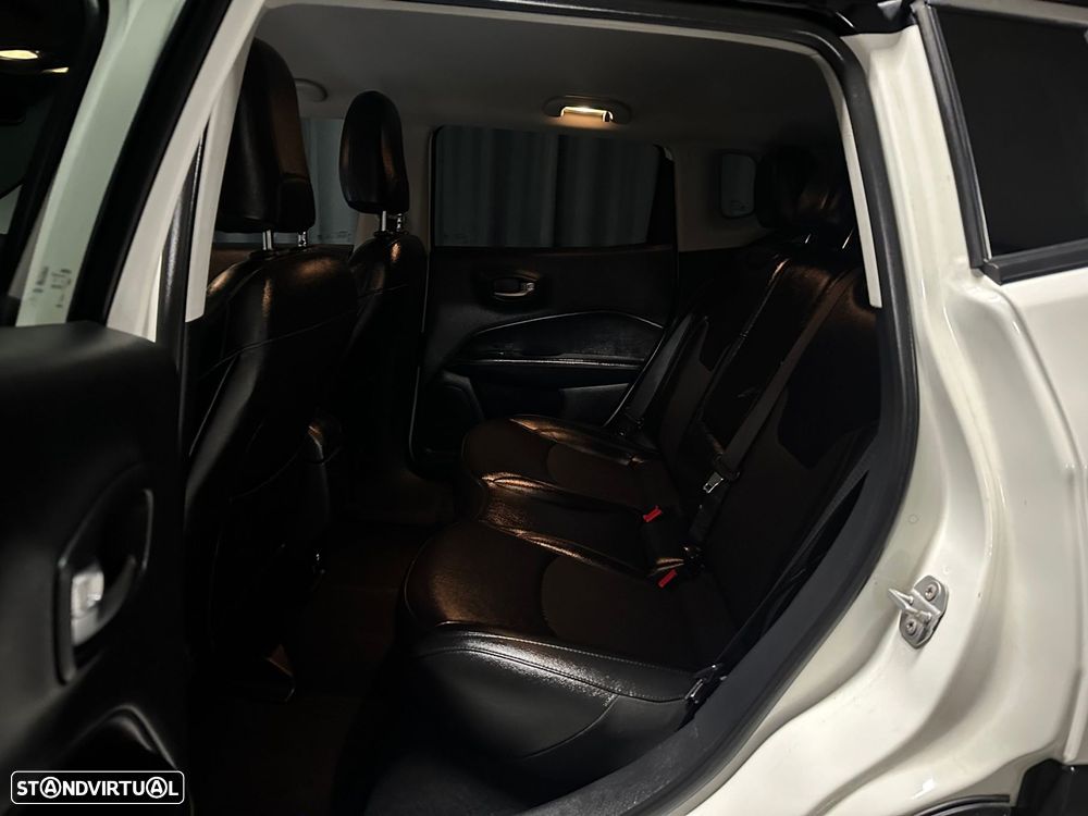 Jeep Compass 1.6 MultiJet Limited - 16