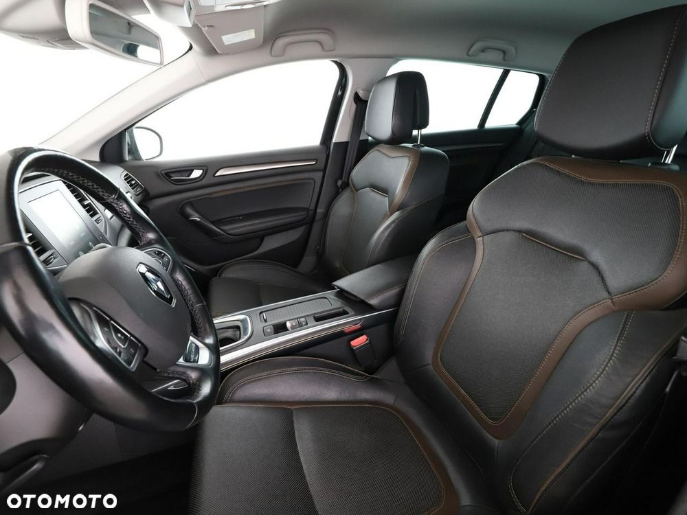 Renault Megane ENERGY TCe 165 EDC BOSE EDITION - 14