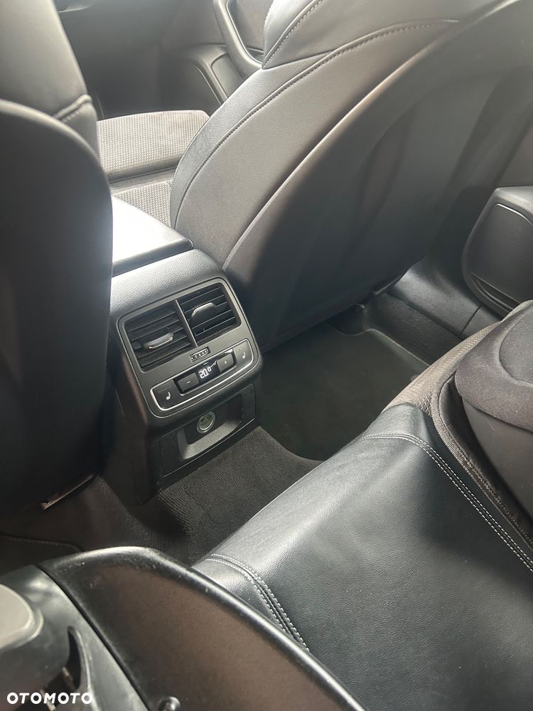 Audi A4 Avant 40 TDI S Line S tronic - 12