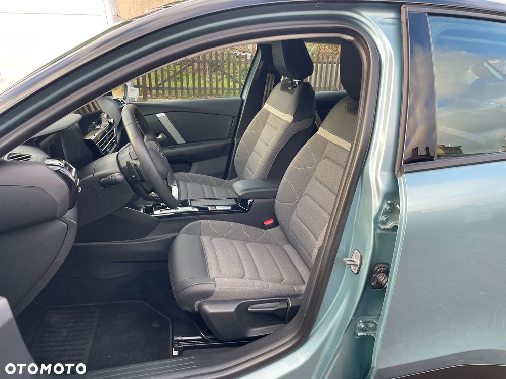 Citroën C4 PureTech 130 Stop&Start EAT8 SHINE - 9