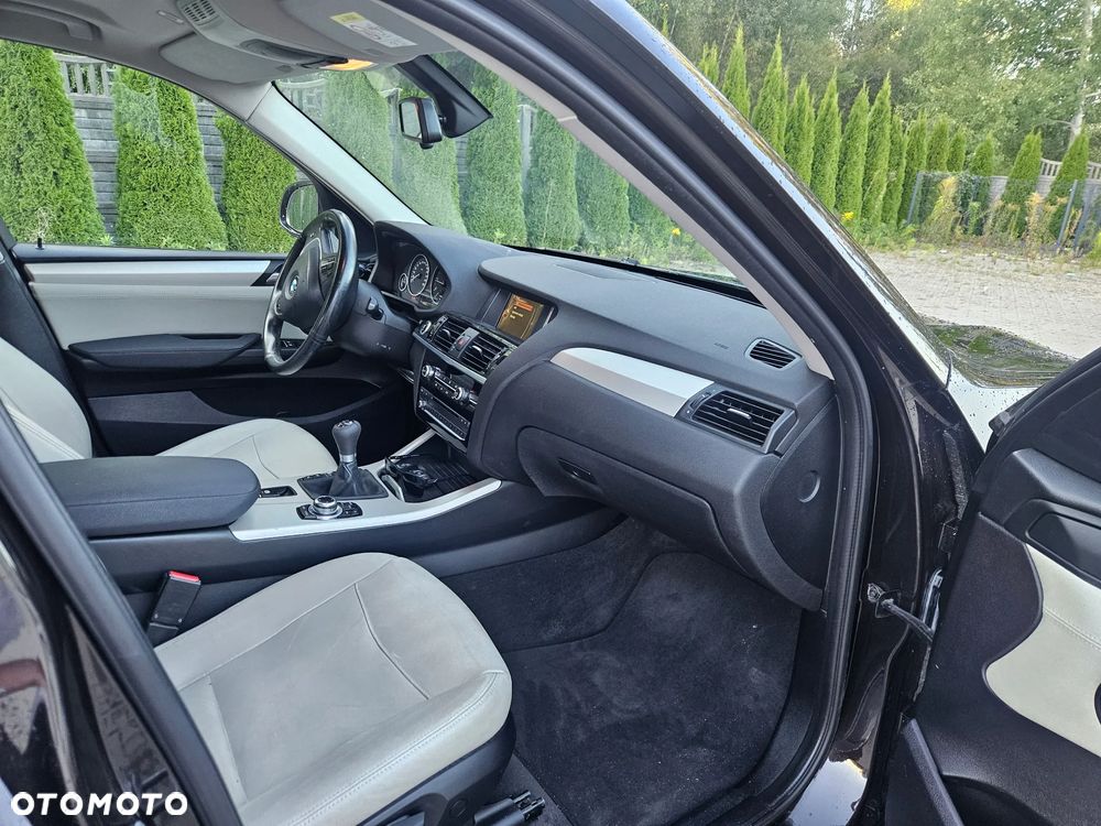 BMW X3 xDrive20d - 8