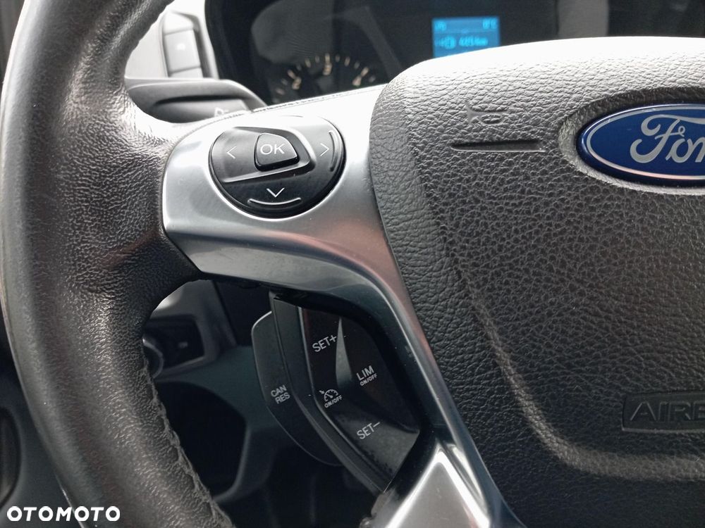 Ford Transit - 17