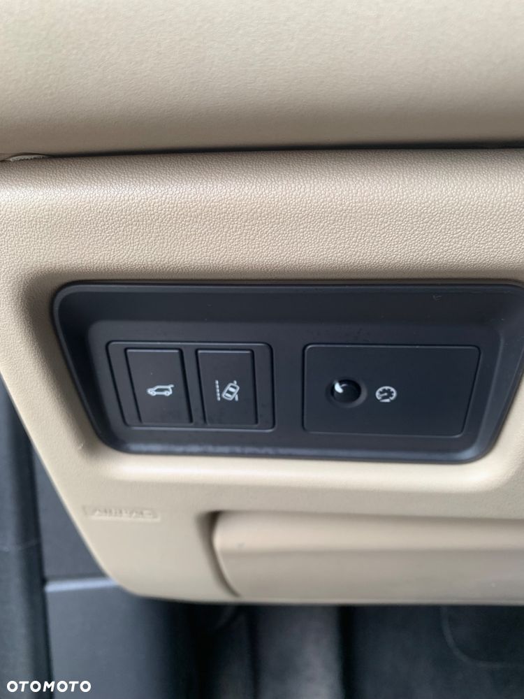 Land Rover Discovery Sport Si4 HSE - 13