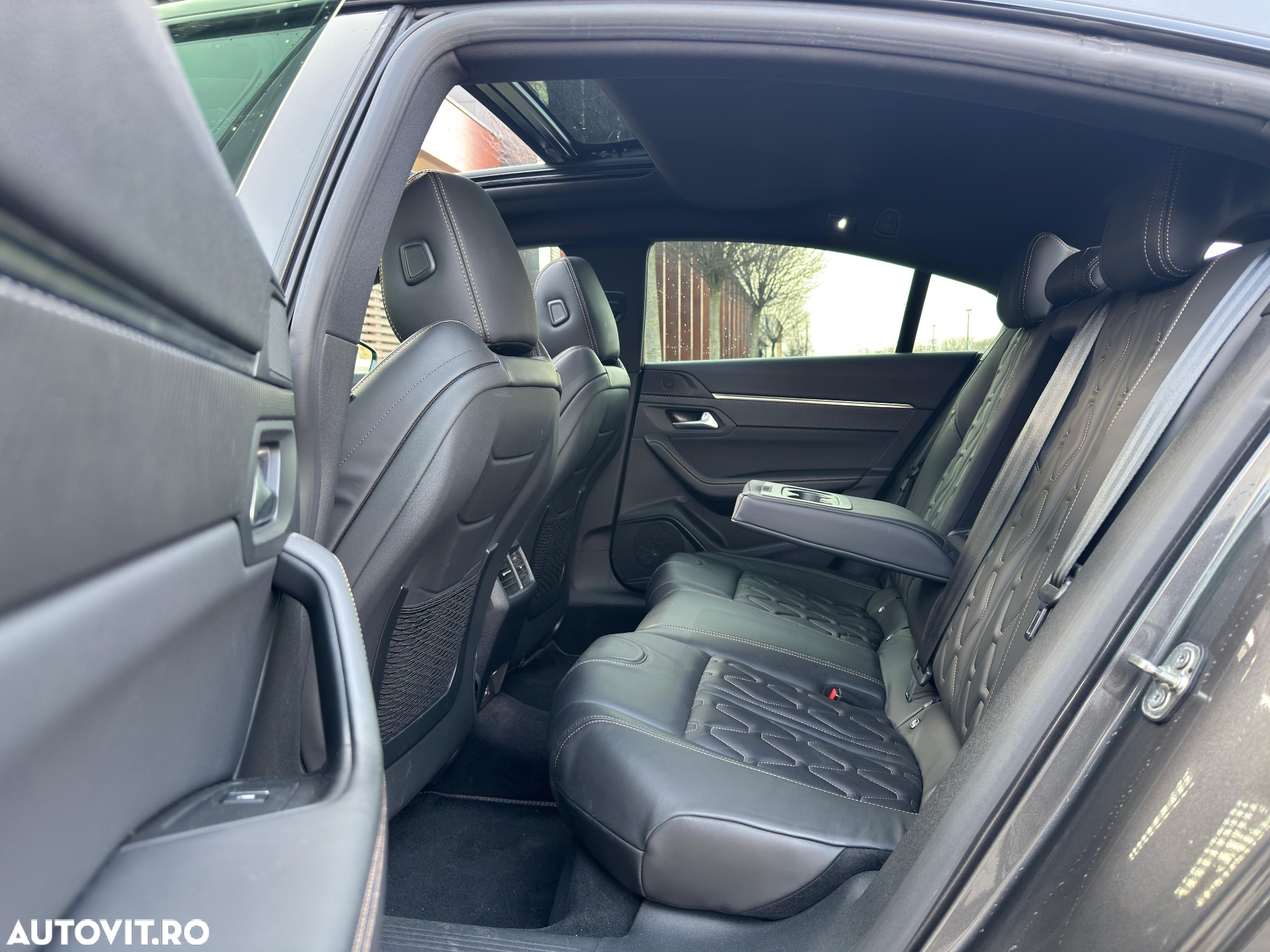 Peugeot 508 Plug-In Hybrid 225 e-EAT8 GT - 7