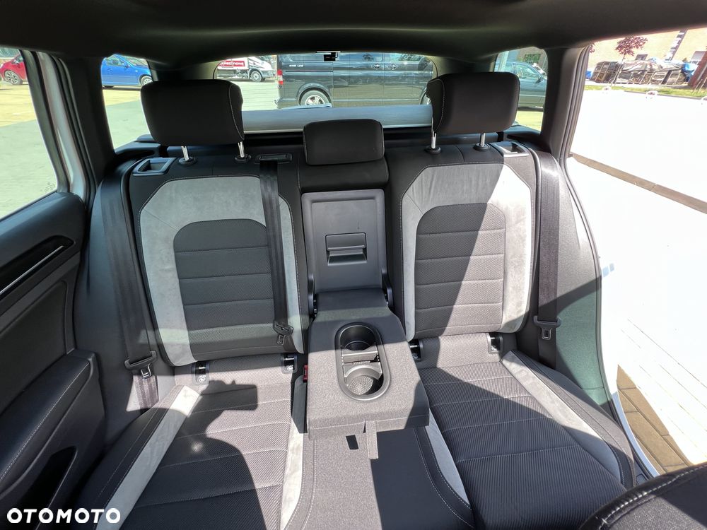 Volkswagen Golf 2.0 TSI BMT 4Mot R DSG - 39